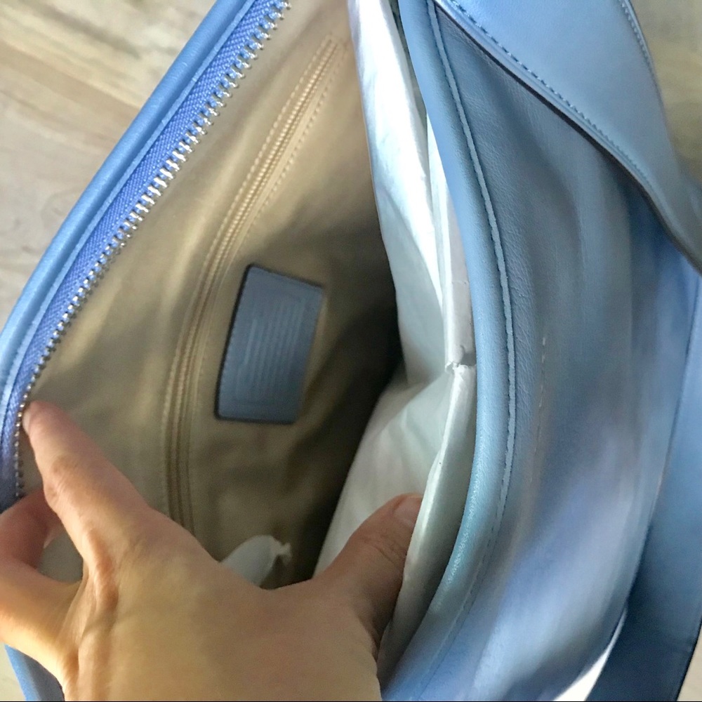NWT Coach Blue Shoulder Bag - Picture 6 of 8
